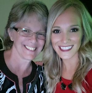 Meet your Posher, Angie